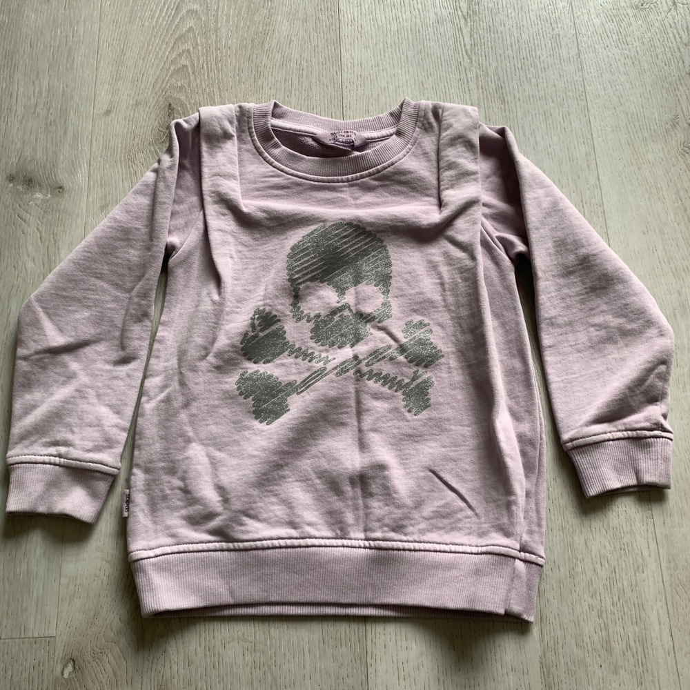 Scalpers Girls Size 4 Purple Skull & Crossbones Long Sleeve‎ Sweatshirt